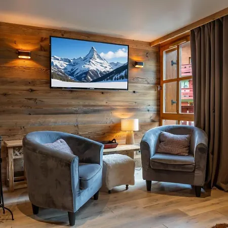 Stunning 5 Bed - Arc 1950 - Refuge Du Montagnard