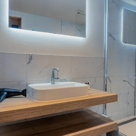 Stunning 5 Bed - Arc 1950 - Refuge Du Montagnard * Les Arcs (Savoie)
